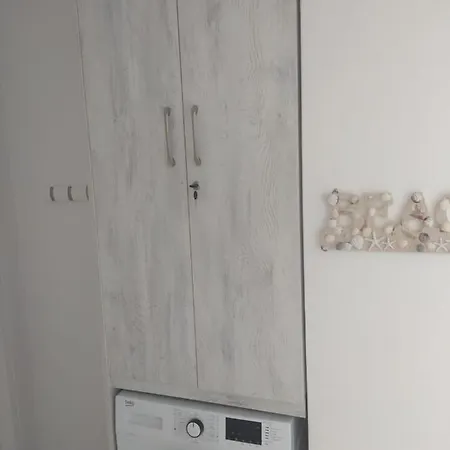 Tefiti ساراندا